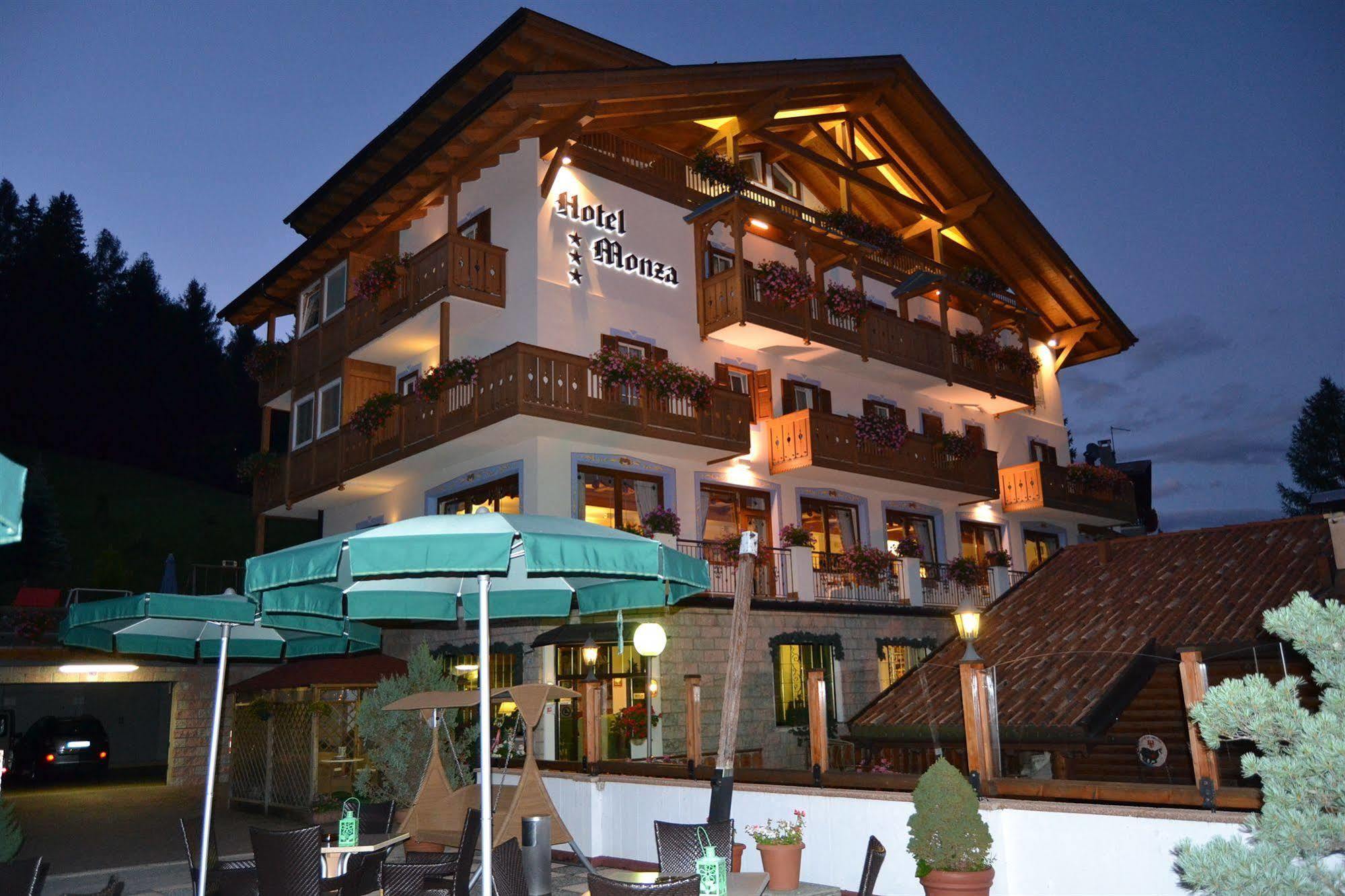 Monza Dolomites 3*